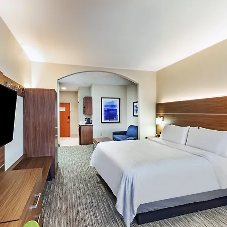 Holiday Inn Express And Suites Pryor By Ihg Lusta Exterior foto